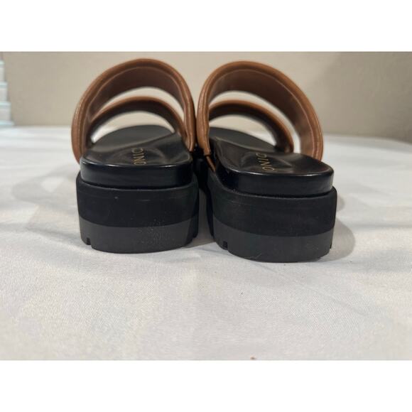 Vionic Modesto Two Strap Lug Sole Sandal Size 7.5 - Picture 3 of 7